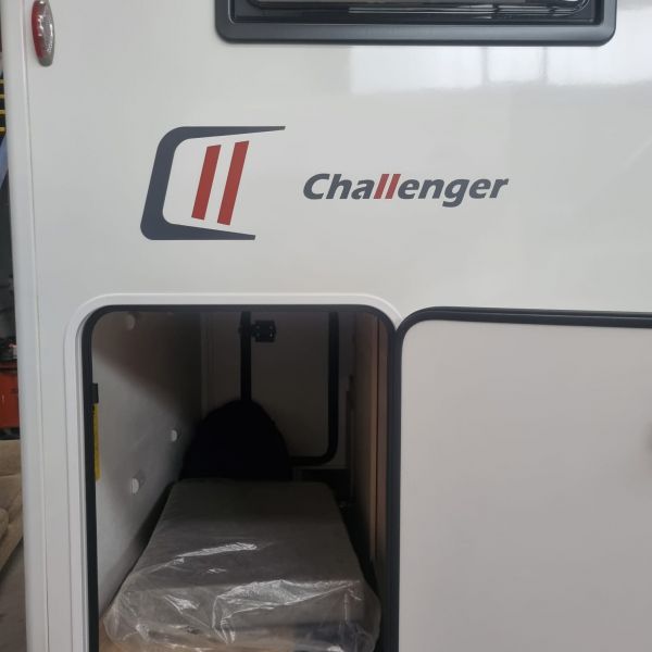 CHALLENGER S 194